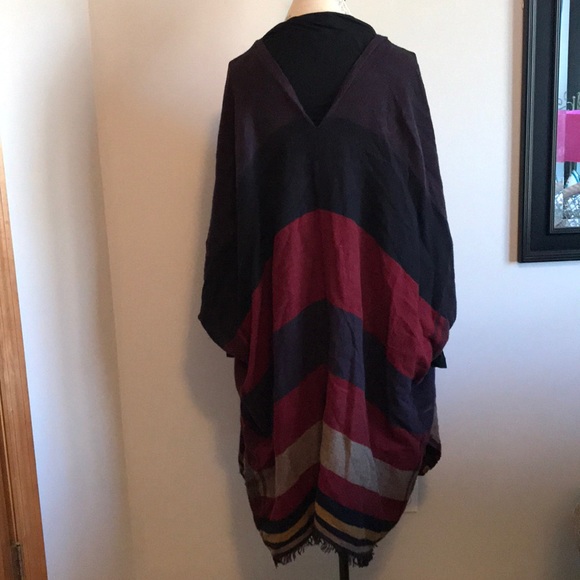 Loft strip long cozy comforting shawl sewn sides - Picture 4 of 13